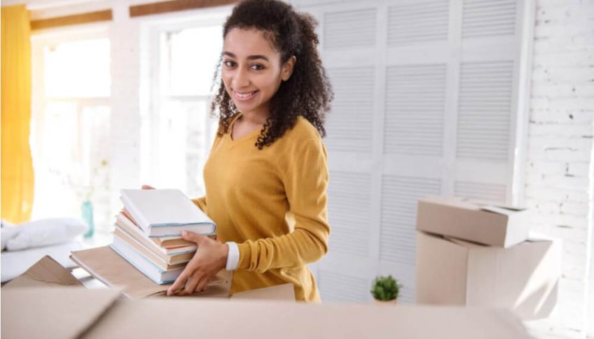 Back-to-School Travelers: How to Market Your Airbnb for Fall Bookings